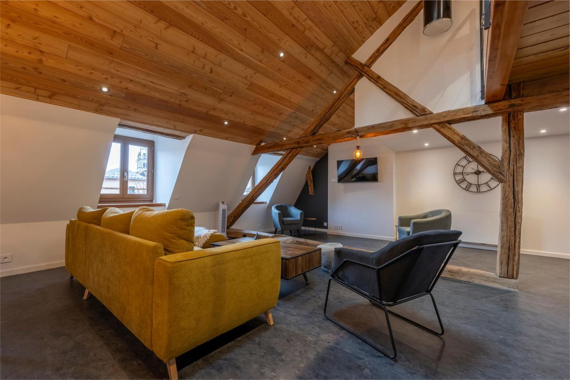 Superbe Loft - Situ Sur La Place Centrale Barcelonnette Zewnętrze zdjęcie
