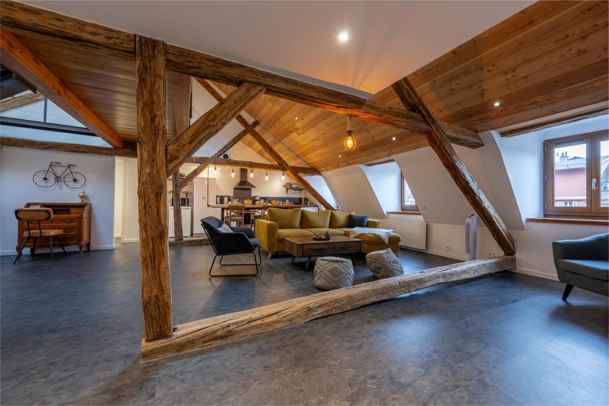 Superbe Loft - Situ Sur La Place Centrale Barcelonnette Zewnętrze zdjęcie